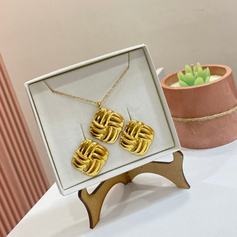 Set Naoli