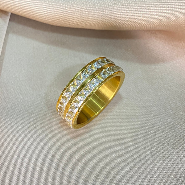 Anillo Atzary