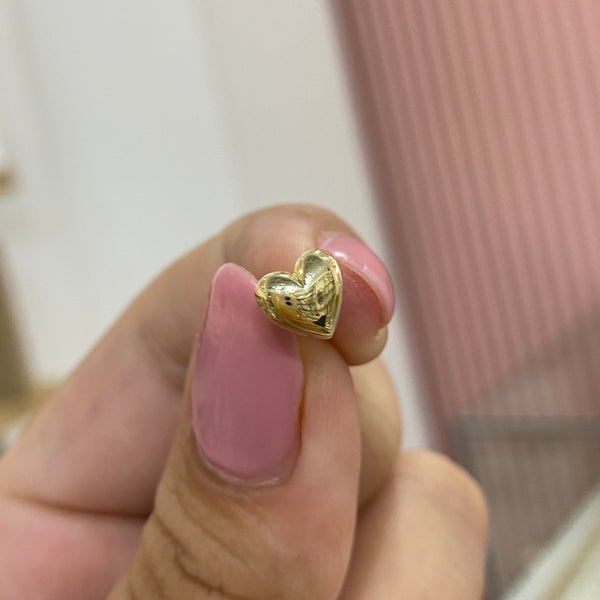 Aretes medios bombi