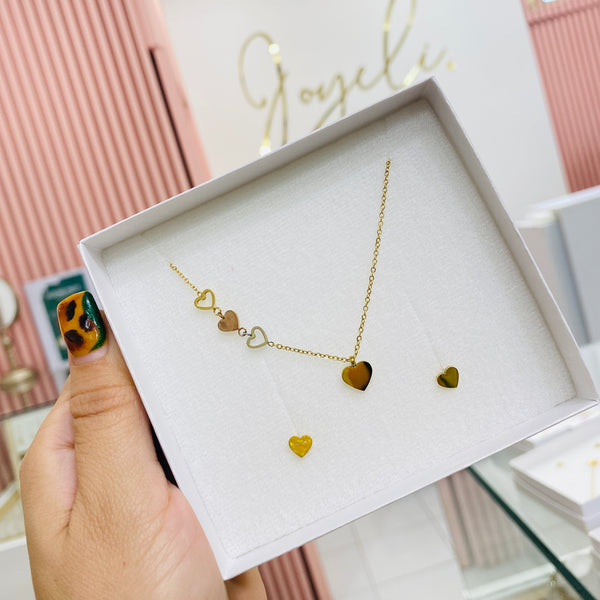 Set Amalia