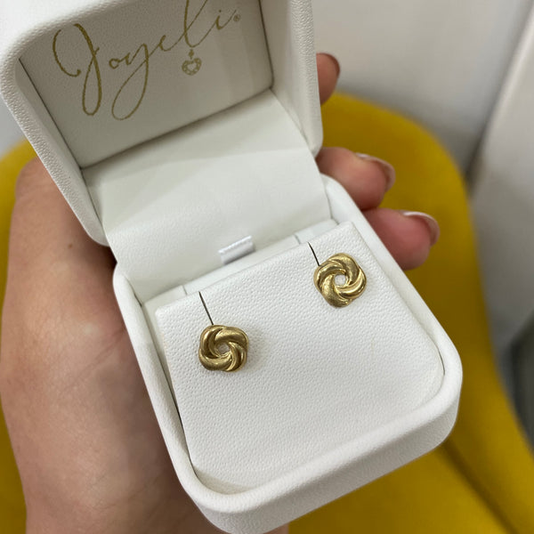 Aretes Nudo Plano