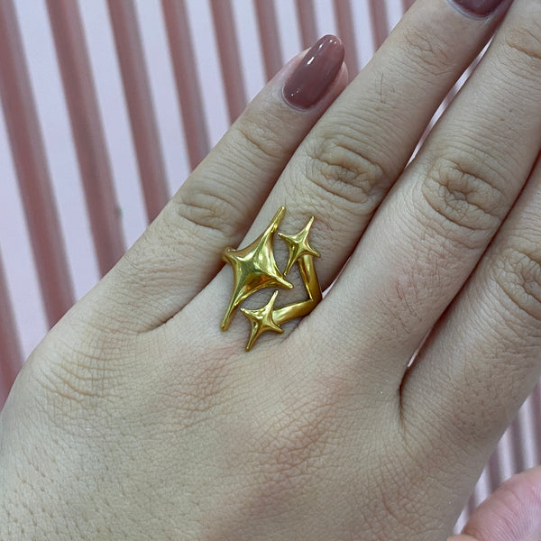 Anillo Daniela