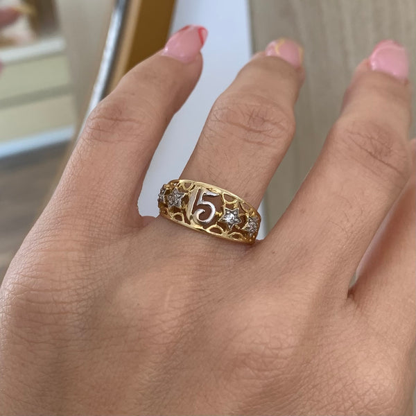 Anillo XV años Domingo