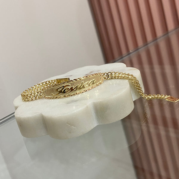 Esclava Nombre Delgada