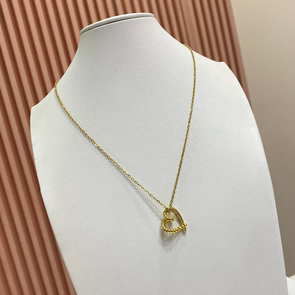 Collar corazón Clau