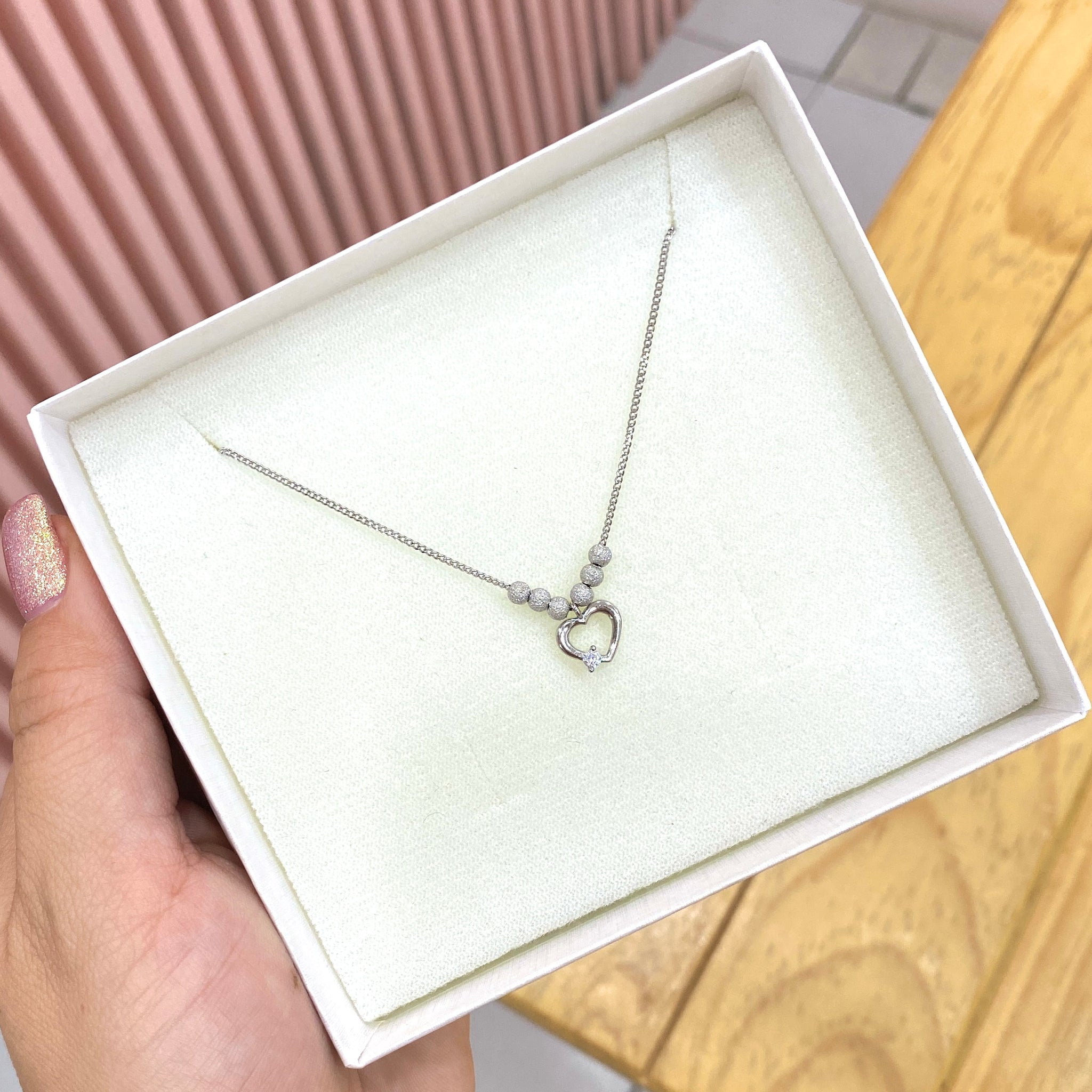 Collar Amor Contorno