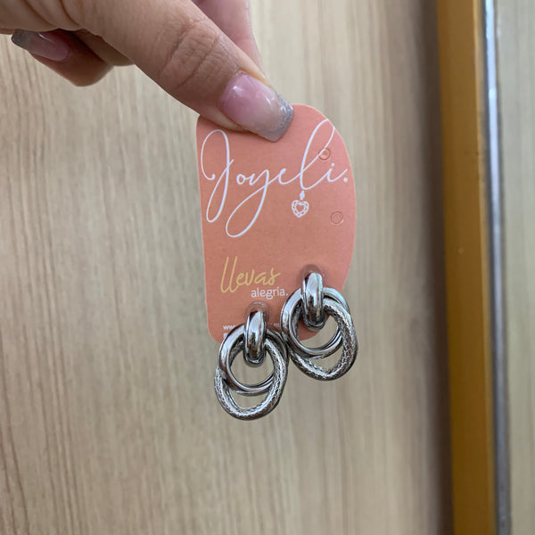 Aretes Sayra